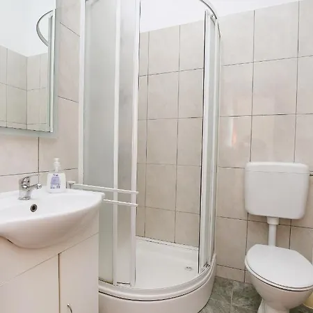 Apartman Buca